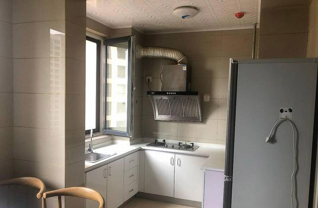 向阳小区(城阳) 普通住宅1厅 精装修 向阳小区(城阳) 普通住宅1厅 精装修