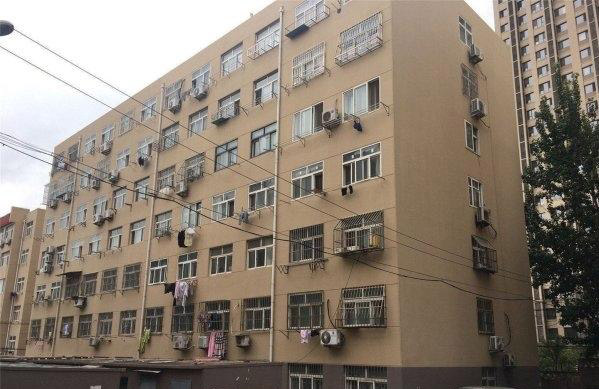 建安小区 3房1厅 家电齐全 地铁口 2200元出租 建安小区 3房1厅 家电齐全 地铁口 2200元出租