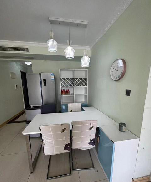 海云庵 中海临安府 3室1厅 精装 南北通 户型方正 海云庵 中海临安府 3室1厅 精装 南北通 户型方正