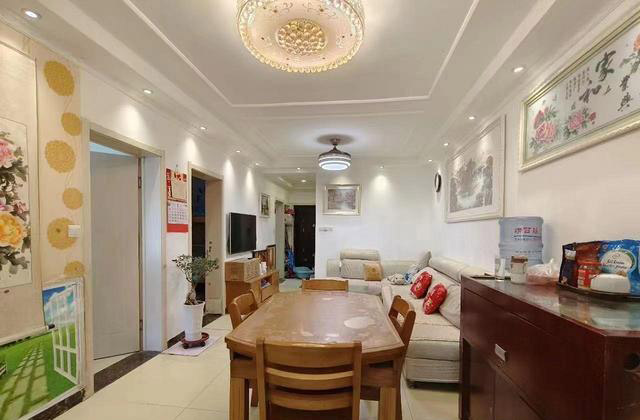 近地铁M线!保利里院里 3室1厅精装 南北通 户型方正 近地铁M线!保利里院里 3室1厅精装 南北通 户型方正