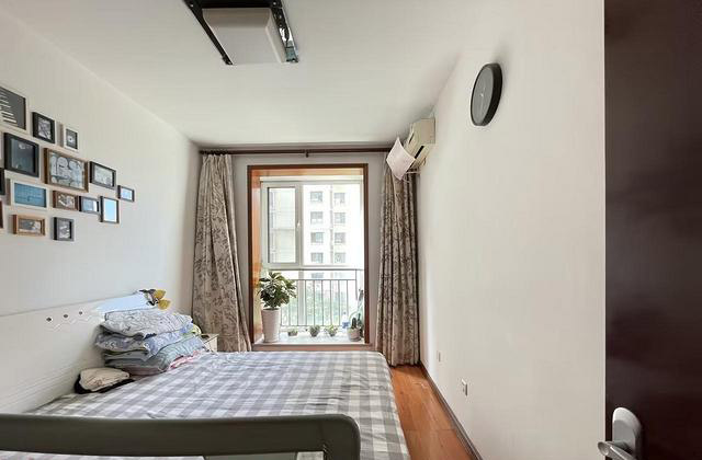 四中 江山瑞城 精装 大套三 建面122平,随时看房 四中 江山瑞城 精装 大套三 建面122平,随时看房