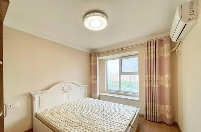 万科桃花源三期送地下车位(城阳-家佳源) 普通住宅 精装修 万科桃花源三期送地下车位(城阳-家佳源) 普通住宅 精装修