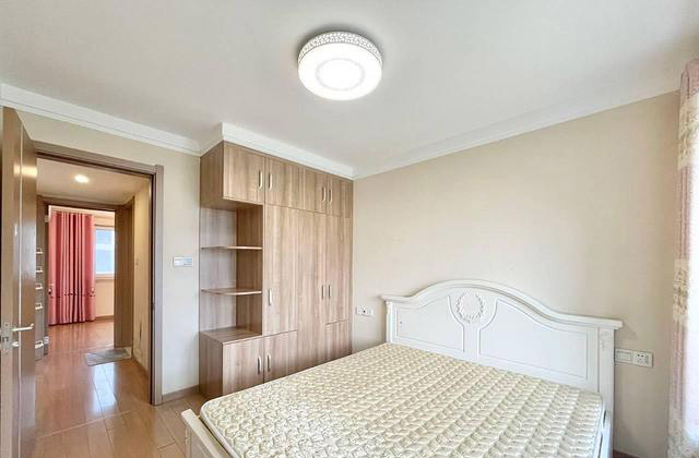 万科桃花源三期送地下车位(城阳-家佳源) 普通住宅 精装修 万科桃花源三期送地下车位(城阳-家佳源) 普通住宅 精装修