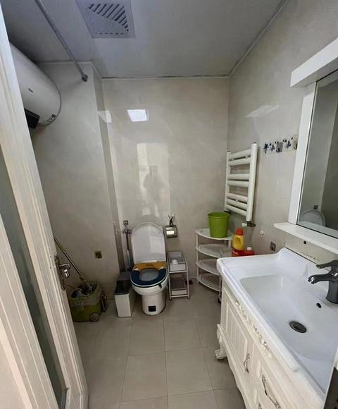 中海临安府 3室1厅精装 南北通 业主急售 中海临安府 3室1厅精装 南北通 业主急售