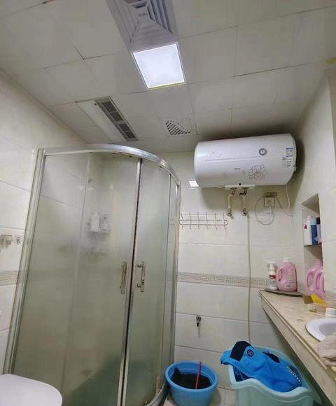 近地铁M线!保利里院里 3室1厅精装 南北通 户型方正 近地铁M线!保利里院里 3室1厅精装 南北通 户型方正