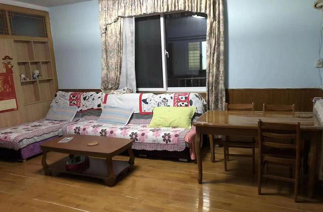 城东小区(李沧-黑龙江中路) 普通住宅 简单装修 城东小区(李沧-黑龙江中路) 普通住宅 简单装修